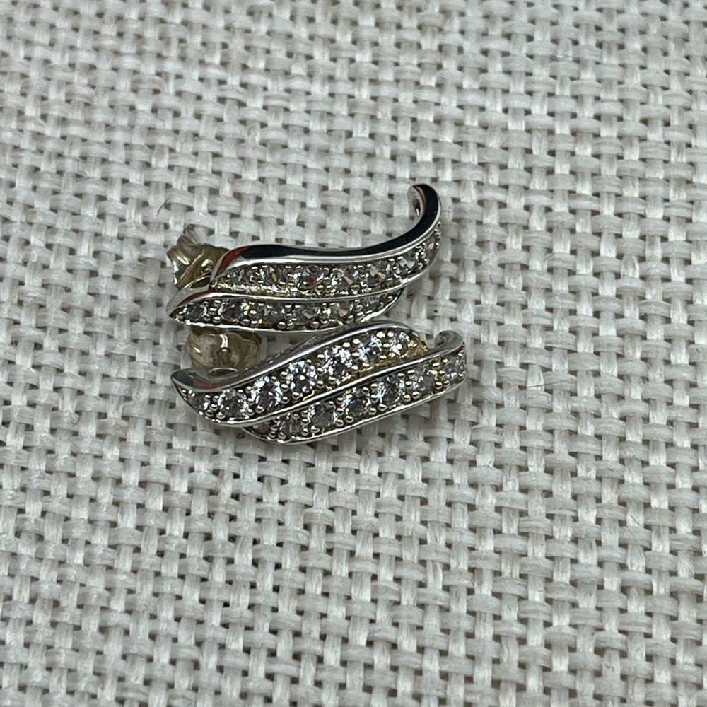 Vintage Diamonique Sterling Silver Wave Stud Earrings - Picture 6 of 17